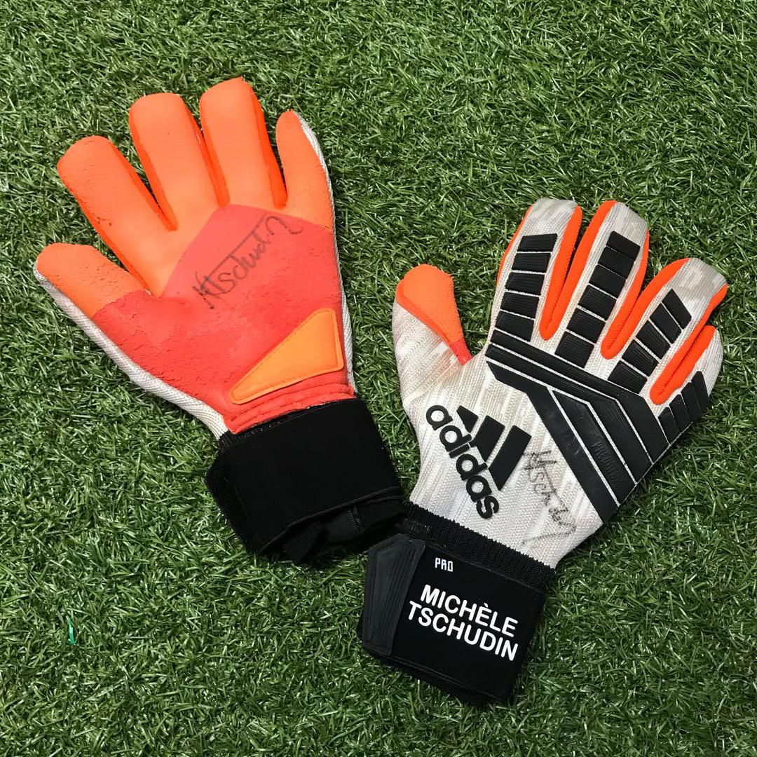 DF9DF21B-2511-423F-8EE2-6614FCE90622